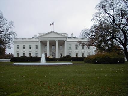 White House<br>Location: <a href="https://www.google.com/maps/search/?api=1&query=38.89858,-77.03653" target="_new">The White House</a>